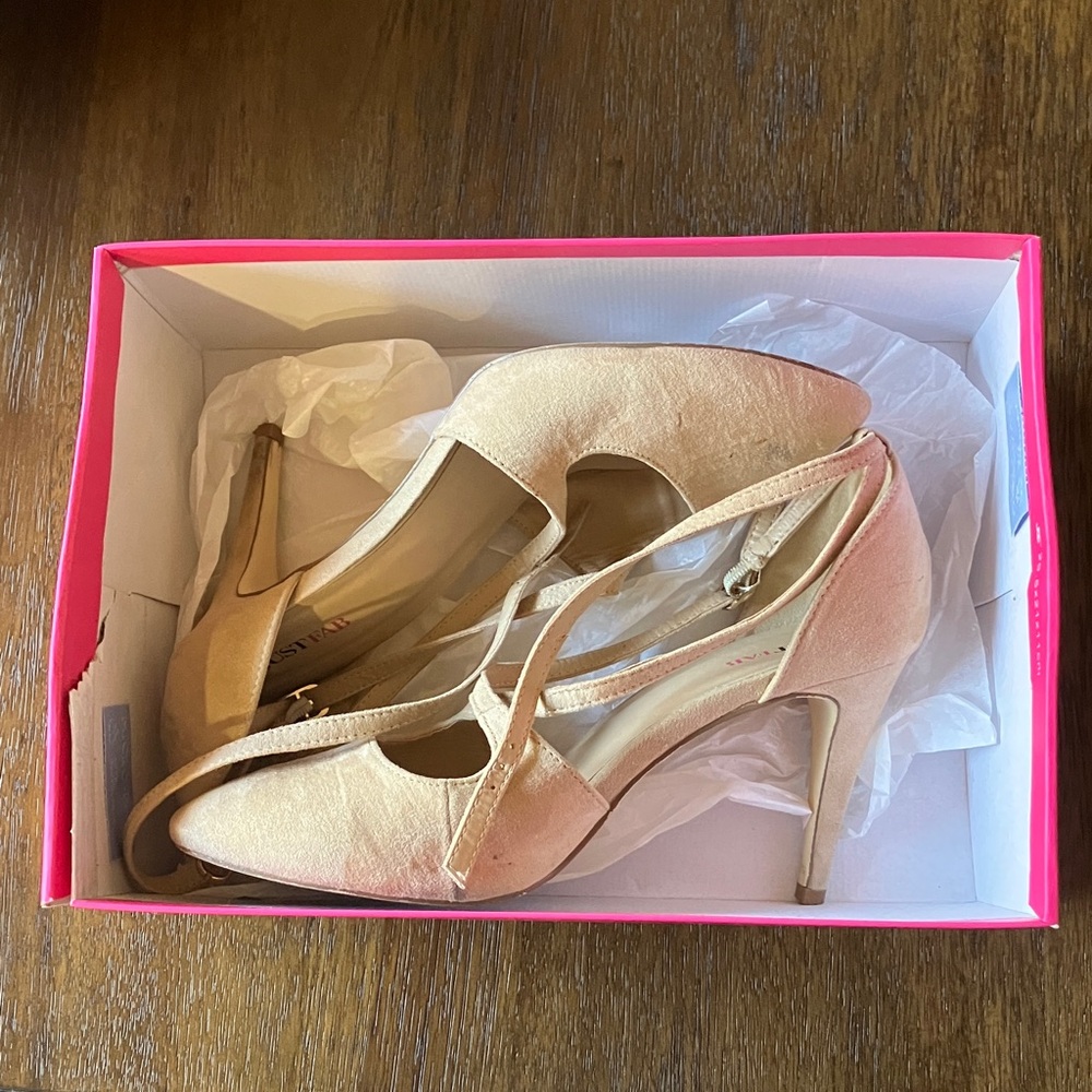 JustFab Nude Women's Heels